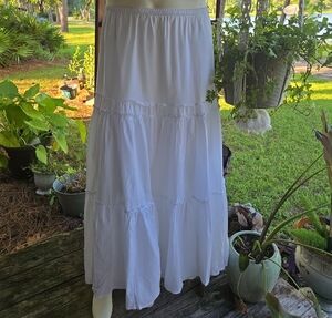 J. Jill White 100% Cotton Tiered Maxi Skirt Size Medium